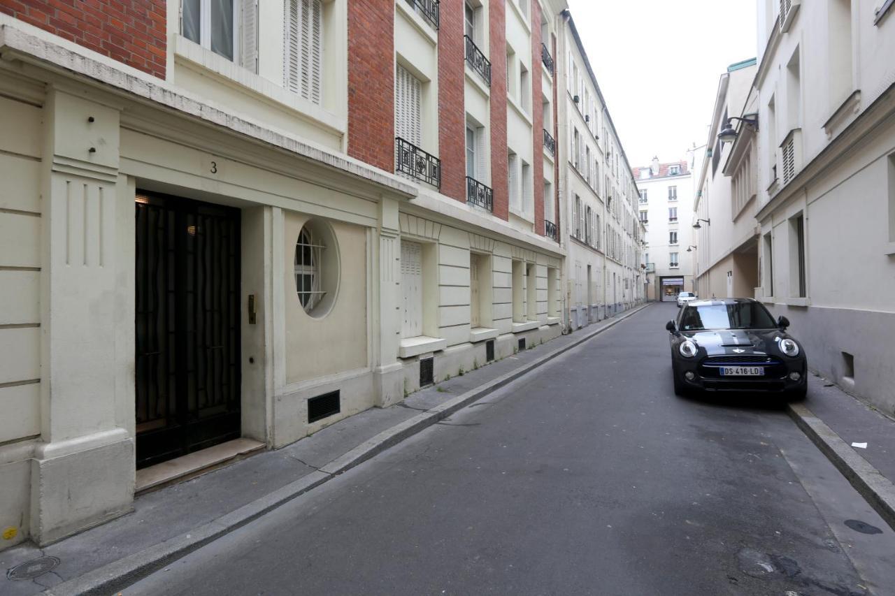 Renovated Studio For 2 Apartment Paris Room photo